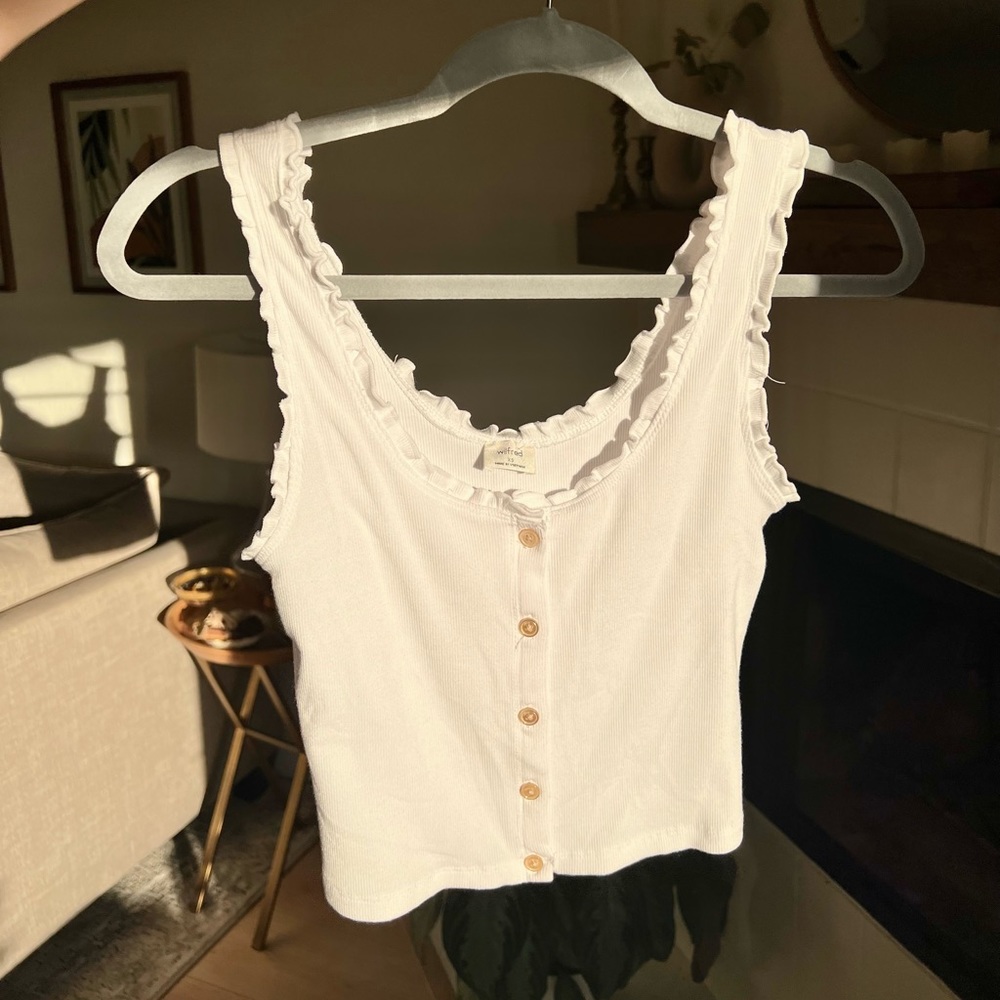 Aritzia Wilfred Ruffle Crop Button Tank